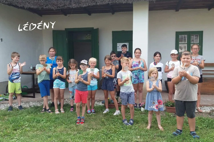 Kézműves alkotótábor