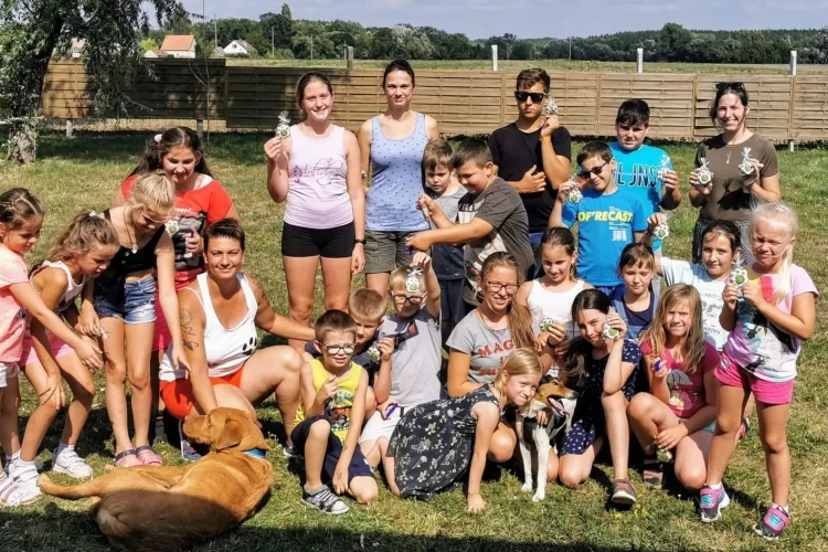 1183914816609091-n-15983462915396