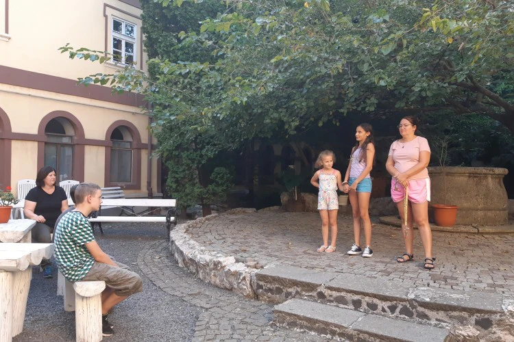 HAT-19-01-01202 Déva, Gyermekotthon