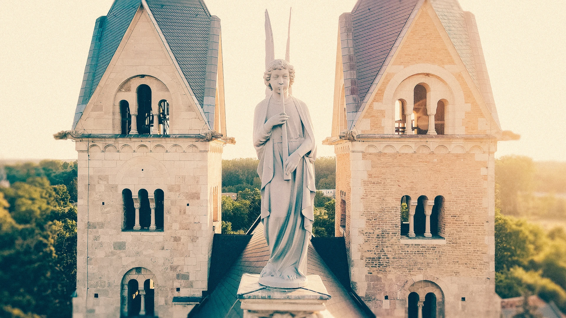 "Indulj el, hogy megérkezhess!"